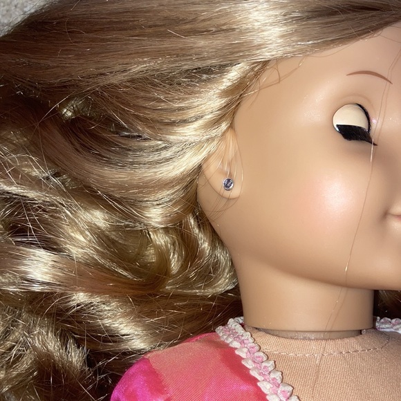 Pleasant Company American Girl Retired Elizabeth Cole - Picture 5 of 11